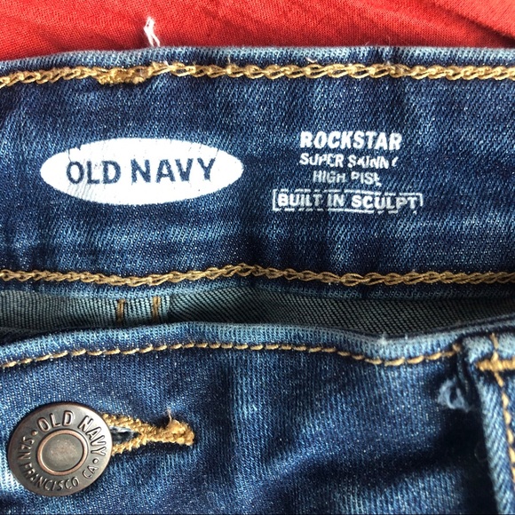 Old Navy Sculpt Rockstar skinny jeans - Picture 5 of 7